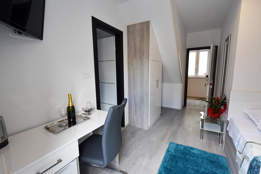 Kuzma Rooms And Apartments Split Zewnętrze zdjęcie