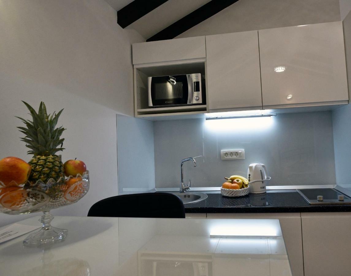 Kuzma Rooms And Apartments Split Zewnętrze zdjęcie