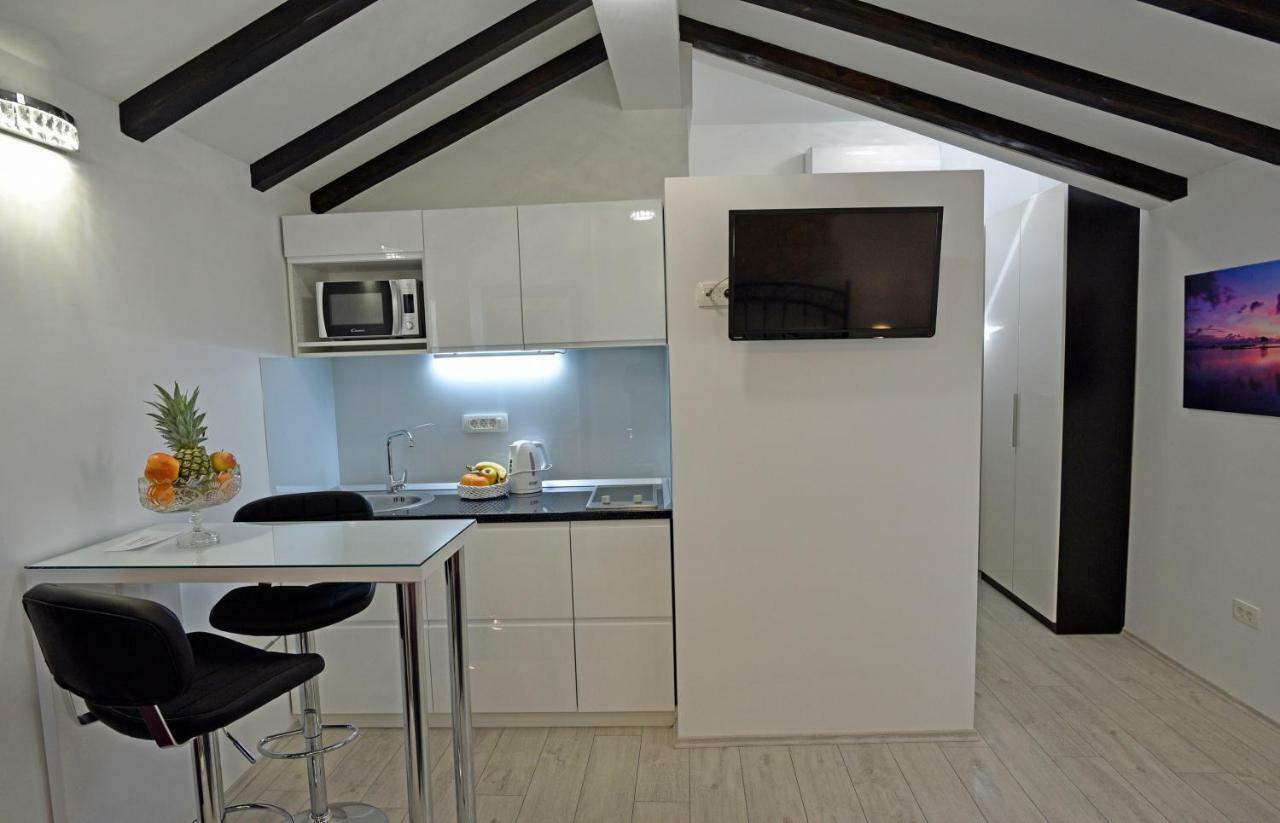 Kuzma Rooms And Apartments Split Zewnętrze zdjęcie